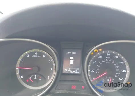 2015 Hyundai Santa Fe Sport 2.4L z USA, uszkodzony, nr VIN 5XYZT3LB1FG259208